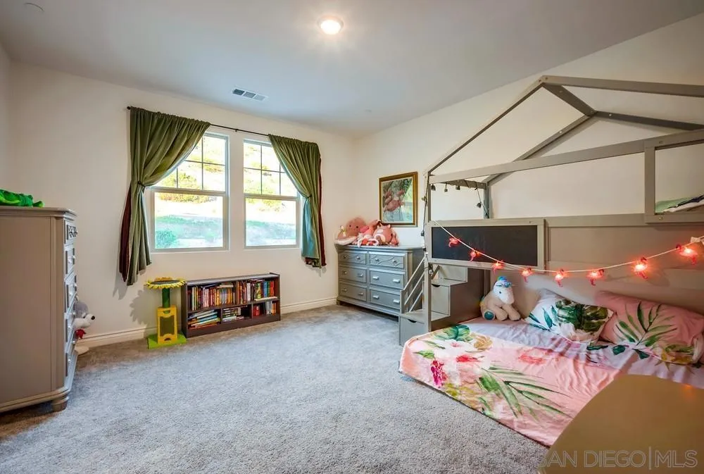 35828 Blue Breton Dr, Fallbrook, California 92028 home-pic-36