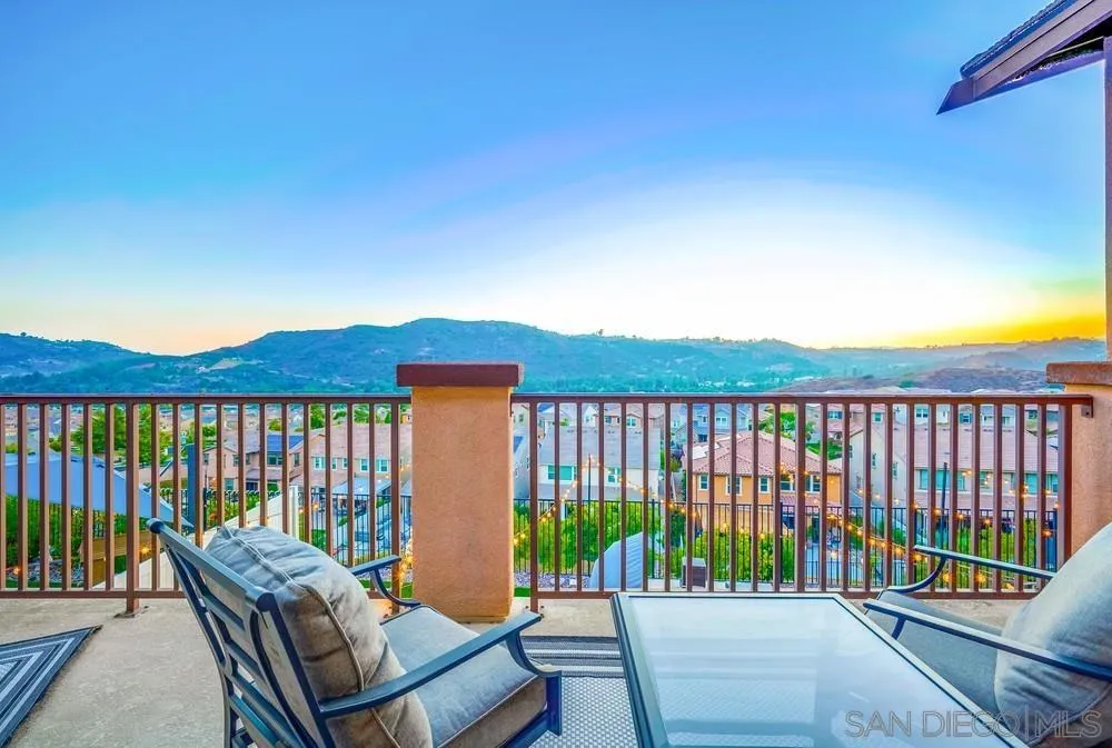 35828 Blue Breton Dr, Fallbrook, California 92028 home-pic-32