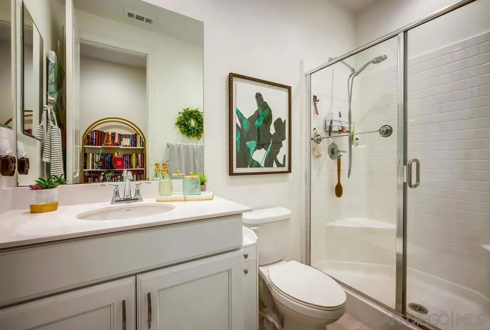 35828 Blue Breton Dr, Fallbrook, California 92028 home-pic-13