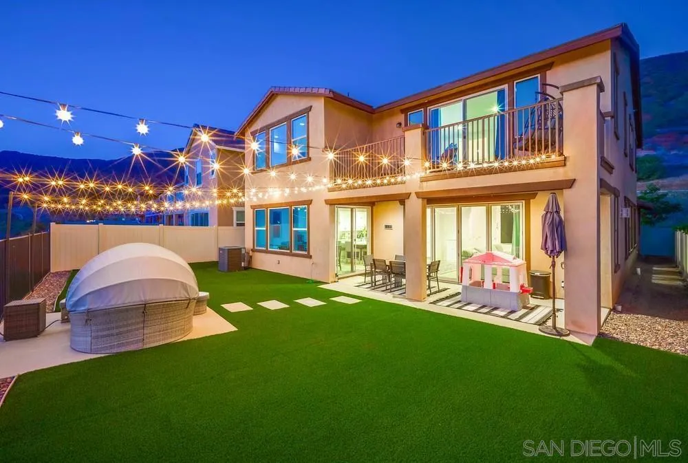 35828 Blue Breton Dr, Fallbrook, California 92028 home-pic-40