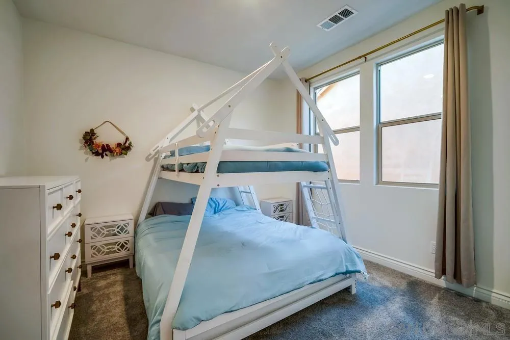 35828 Blue Breton Dr, Fallbrook, California 92028 home-pic-35