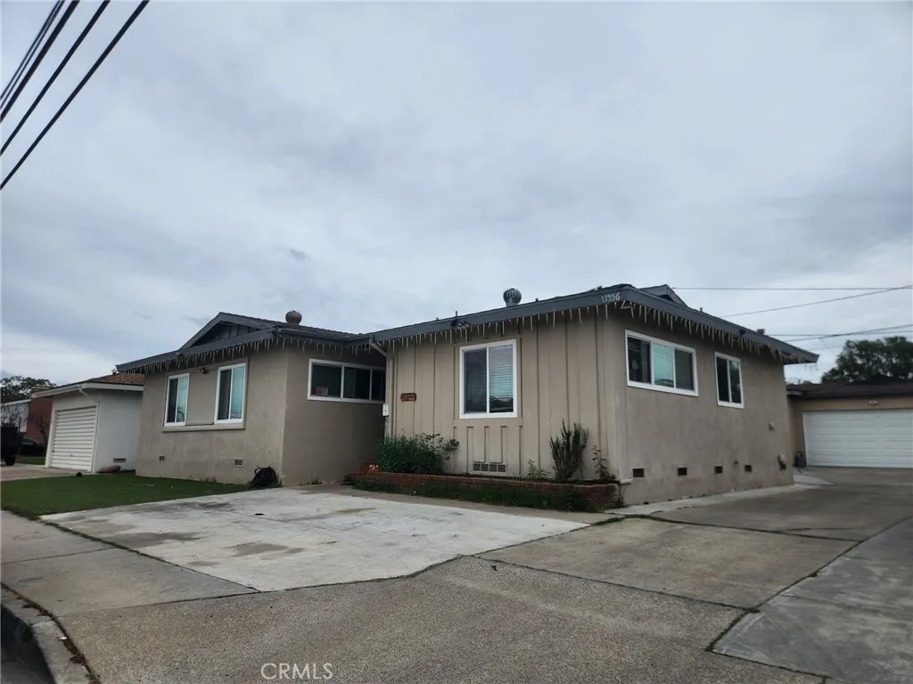11552 West, Garden Grove, California 92840 home-pic-0