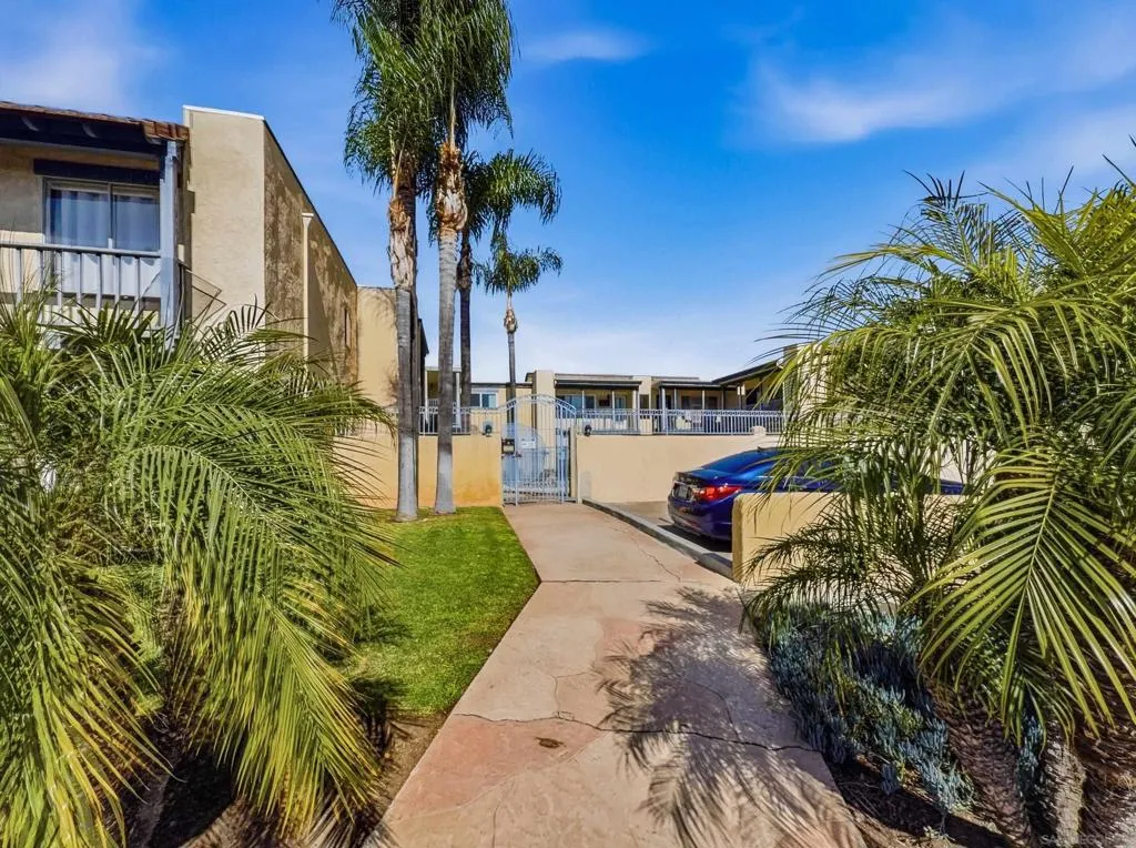 732 E Lexington 19, El Cajon, California 92020 home-pic-29