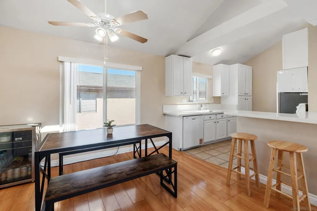 732 E Lexington 19, El Cajon, California 92020 home-pic-2
