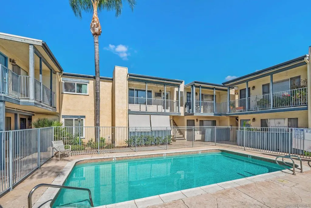 732 E Lexington 19, El Cajon, California 92020 home-pic-1