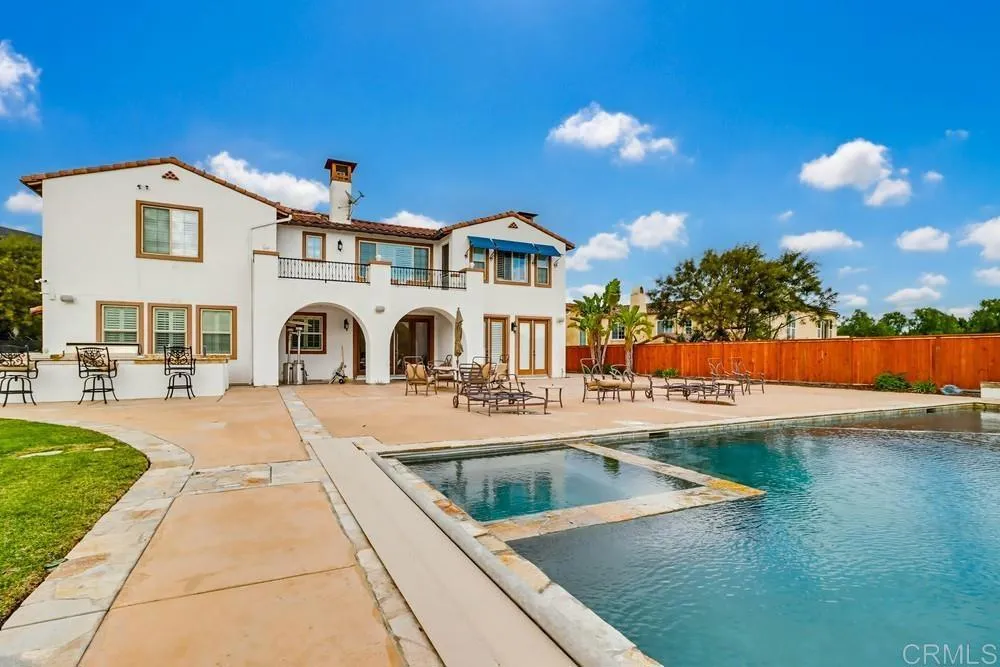 2932 Ranch Gate Rd, Chula Vista, California 91914 home-pic-3