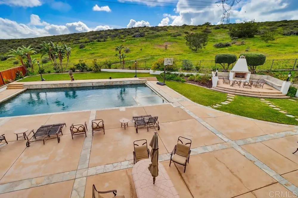 2932 Ranch Gate Rd, Chula Vista, California 91914 home-pic-21
