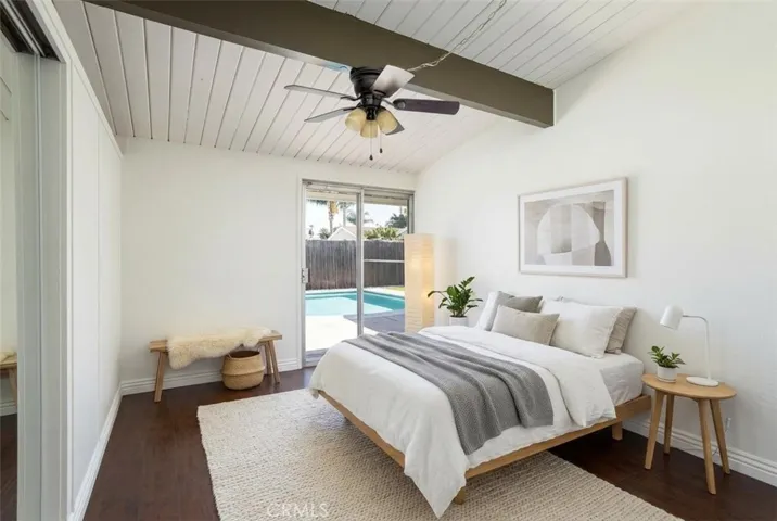 This room has been virtually staged using AI