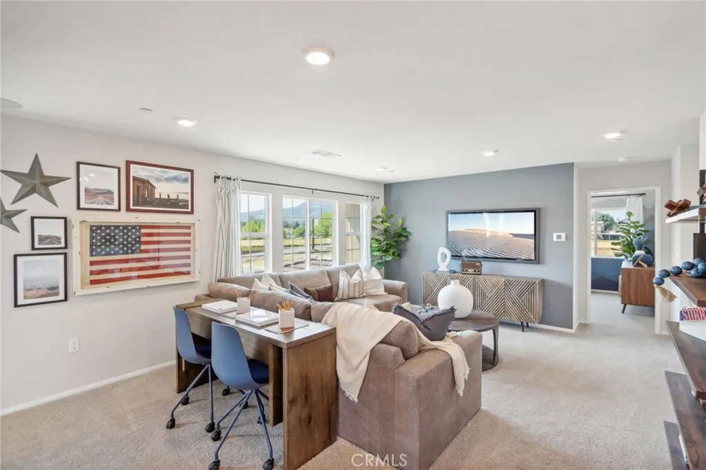 23292 Copa De Oro Court, Wildomar, California 92595 home-pic-13