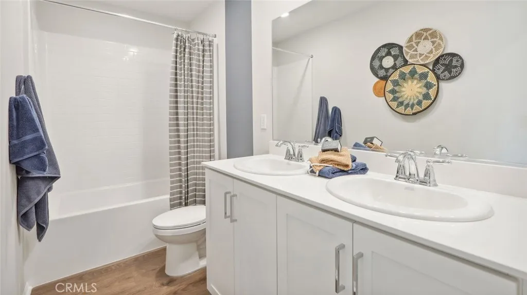 23292 Copa De Oro Court, Wildomar, California 92595 home-pic-20