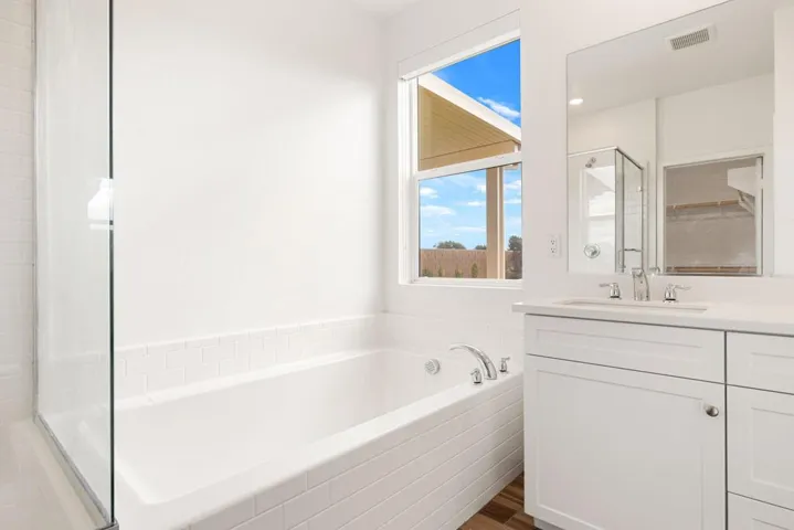 25-web-or-mls-8M4A2835