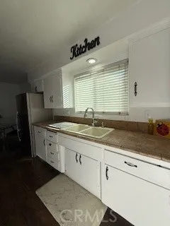 16366 Walnut, Hesperia, California 92345 home-pic-11