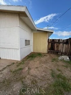 16366 Walnut, Hesperia, California 92345 home-pic-19