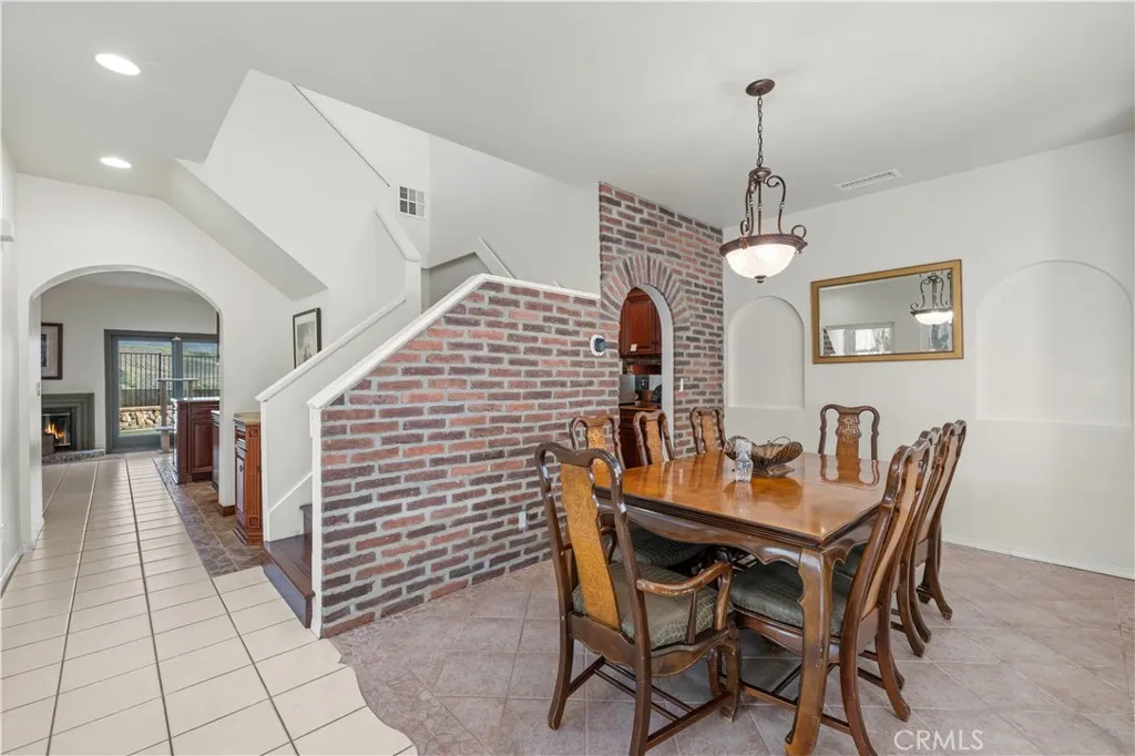 14716 Sundance Place, Canyon Country, California 91387 home-pic-13