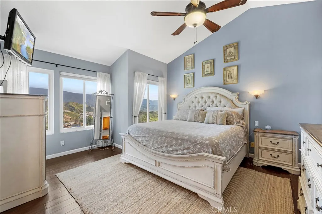 14716 Sundance Place, Canyon Country, California 91387 home-pic-20