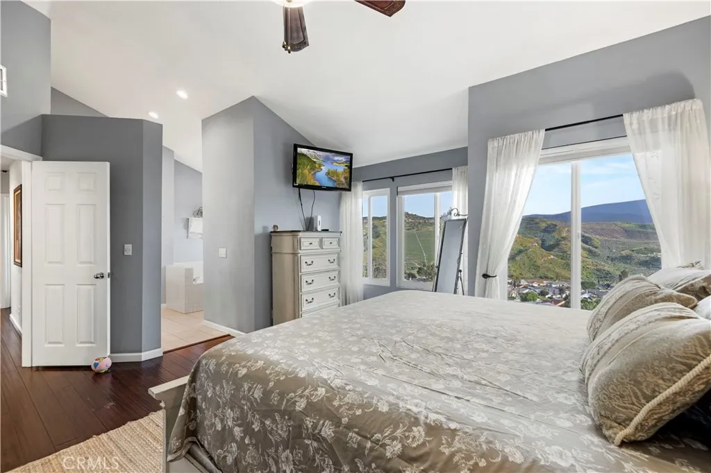 14716 Sundance Place, Canyon Country, California 91387 home-pic-21