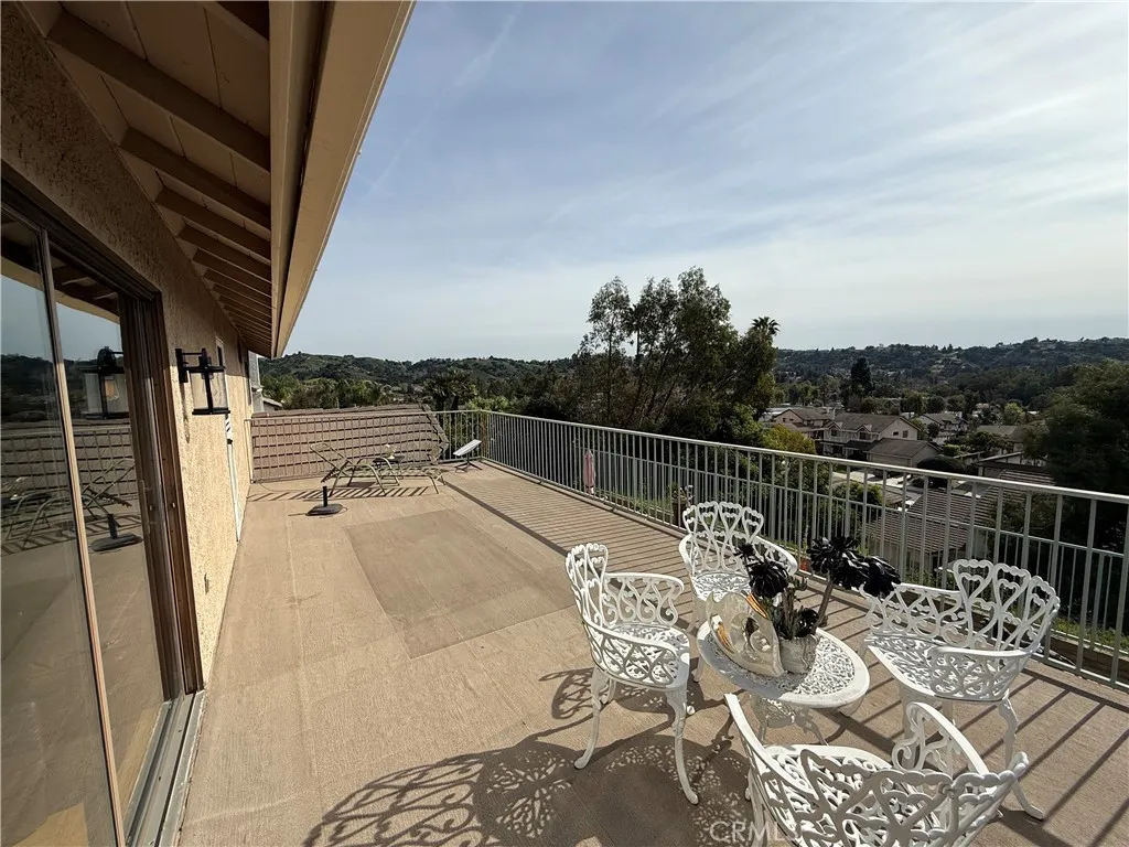 22924 Rio Lobos Road, Diamond Bar, California 91765 home-pic-24