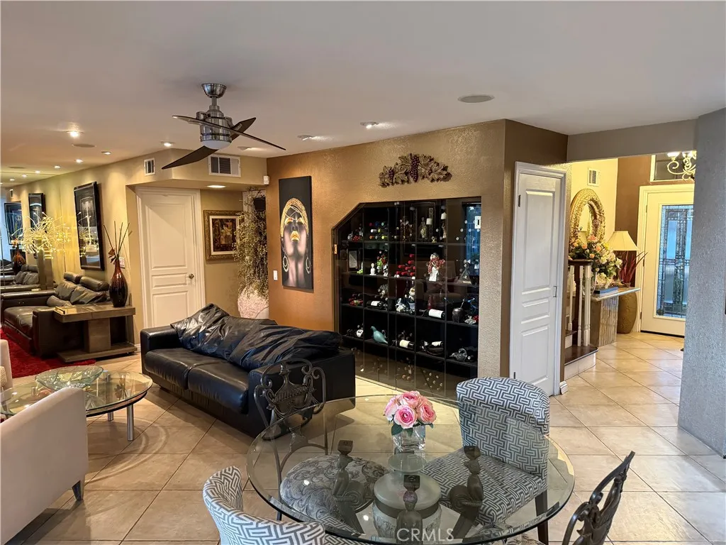 22924 Rio Lobos Road, Diamond Bar, California 91765 home-pic-9