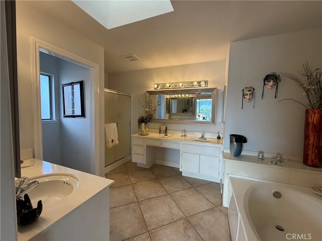 22924 Rio Lobos Road, Diamond Bar, California 91765 home-pic-27