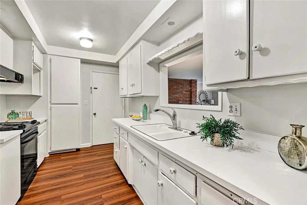 13120 Hickory Branch, Tustin, California 92780 home-pic-7
