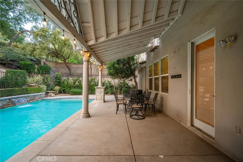 29123 Black Pine, Saugus, California 91390 home-pic-52