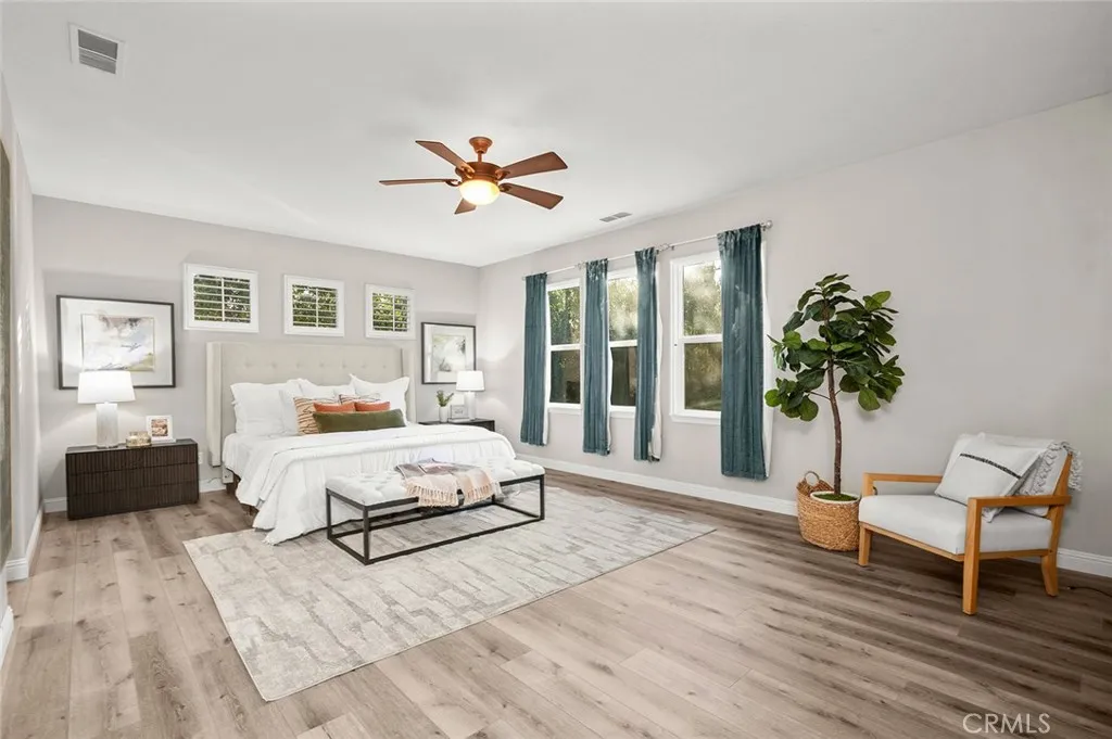 29123 Black Pine, Saugus, California 91390 home-pic-31