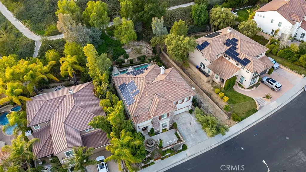 29123 Black Pine, Saugus, California 91390 home-pic-68