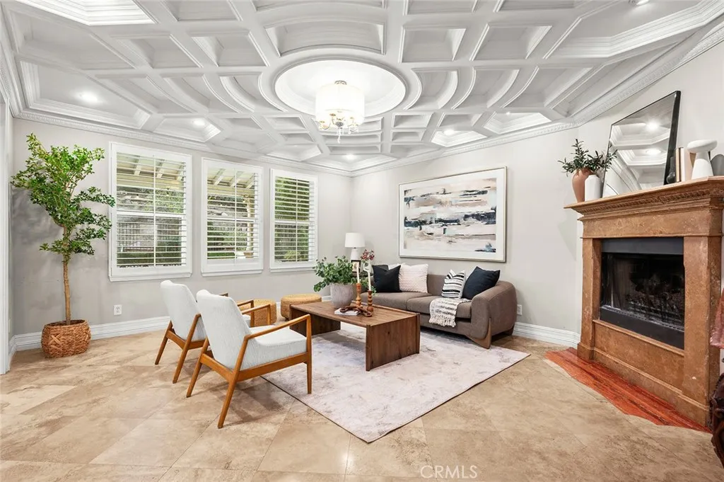 29123 Black Pine, Saugus, California 91390 home-pic-14