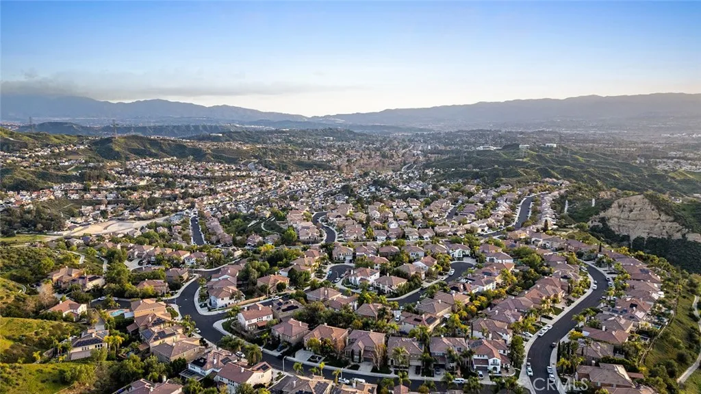 29123 Black Pine, Saugus, California 91390 home-pic-72