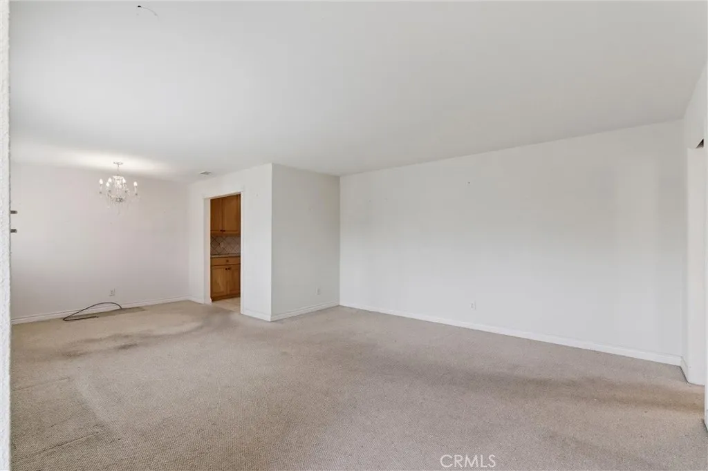 14725 La Capelle, La Mirada, California 90638 home-pic-2