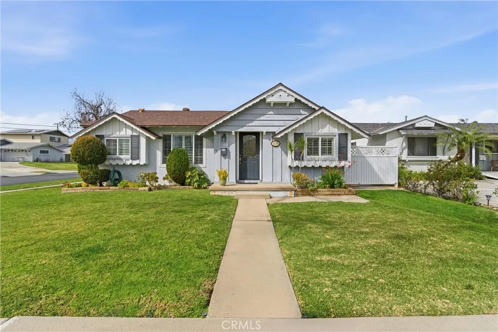 14725 La Capelle, La Mirada, California 90638 home-pic-0