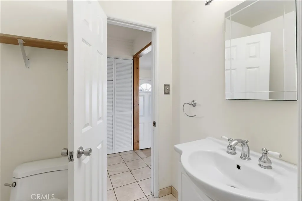 14725 La Capelle, La Mirada, California 90638 home-pic-11