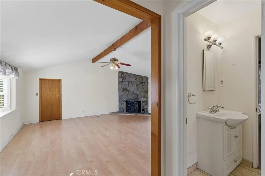 14725 La Capelle, La Mirada, California 90638 home-pic-10