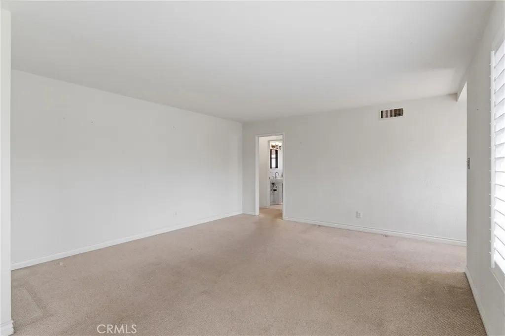 14725 La Capelle, La Mirada, California 90638 home-pic-5
