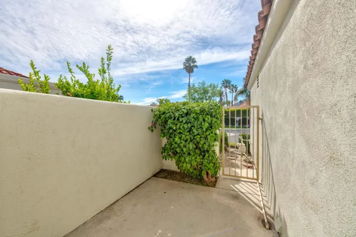 77568 Calle Las Brisas N MLS-12