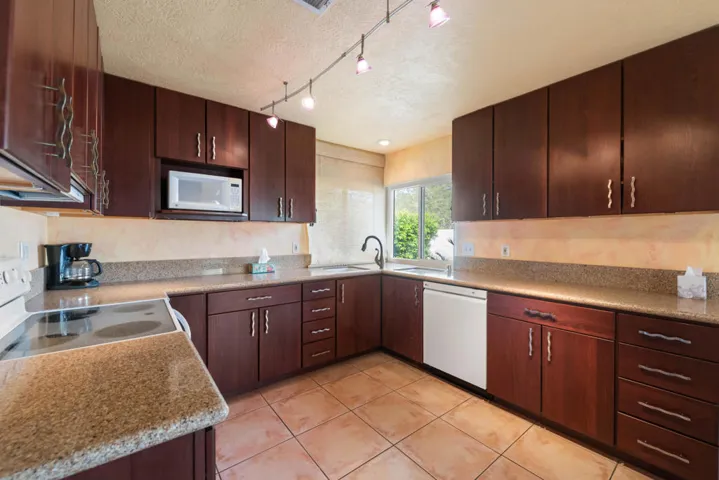 77568 Calle Las Brisas N MLS-13