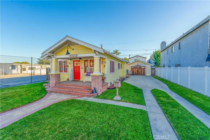 226 E 53rd Street, Long Beach, California 90805