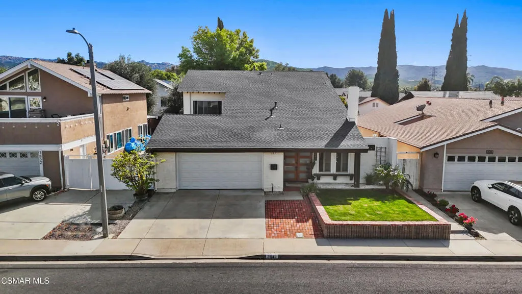3848 Lucas Court, Simi Valley, California 93063 home-pic-1