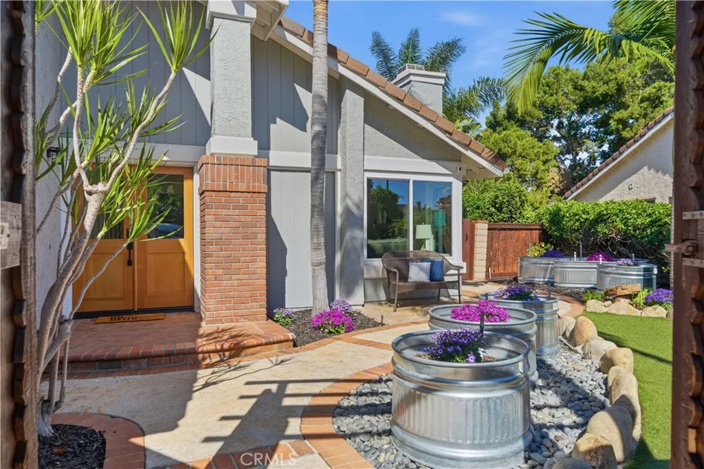 2803 Penasco, San Clemente, California 92673 home-pic-3