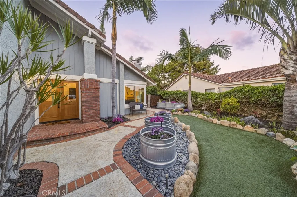 2803 Penasco, San Clemente, California 92673 home-pic-9