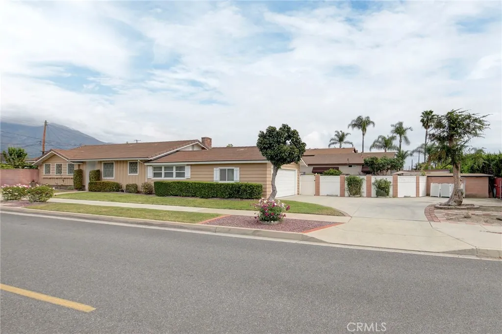 910 S 5th, Arcadia, California 91006 home-pic-32