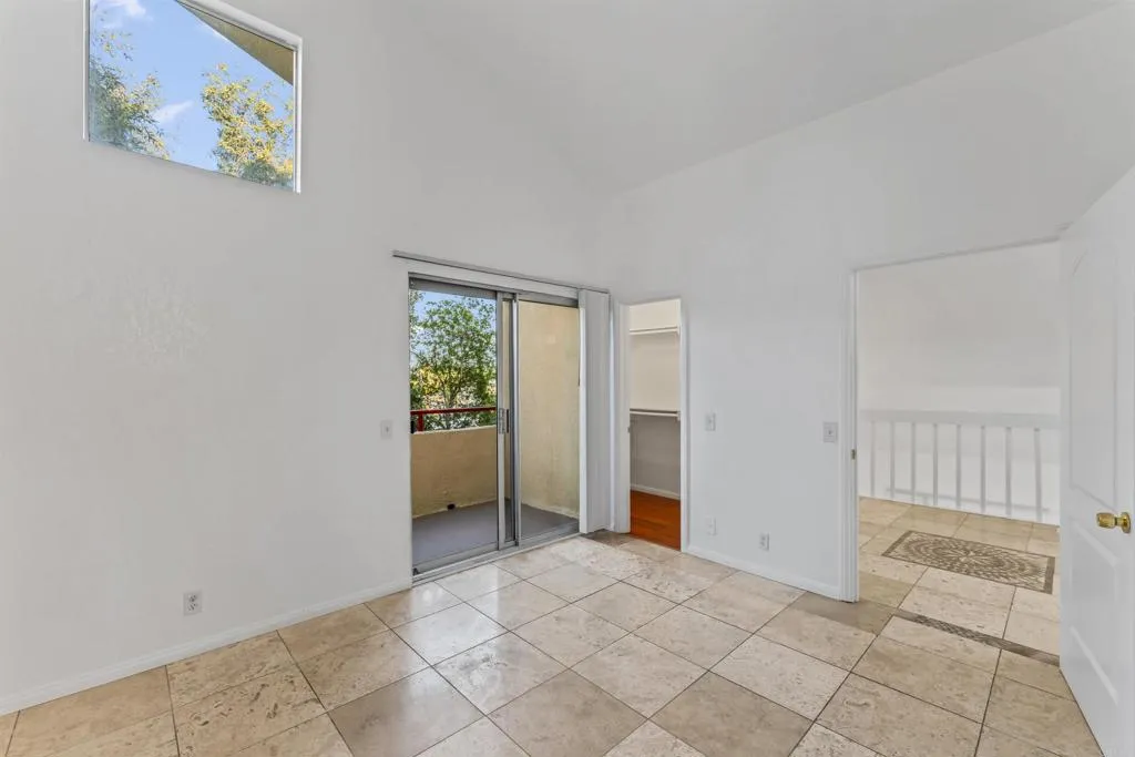 390 E Madison H, El Cajon, California 92020 home-pic-19