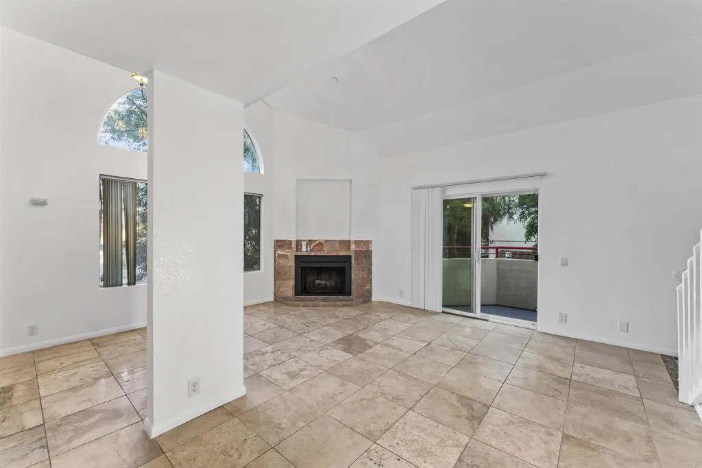 390 E Madison H, El Cajon, California 92020 home-pic-4