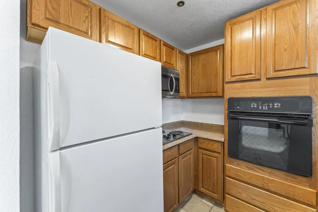 390 E Madison H, El Cajon, California 92020 home-pic-7