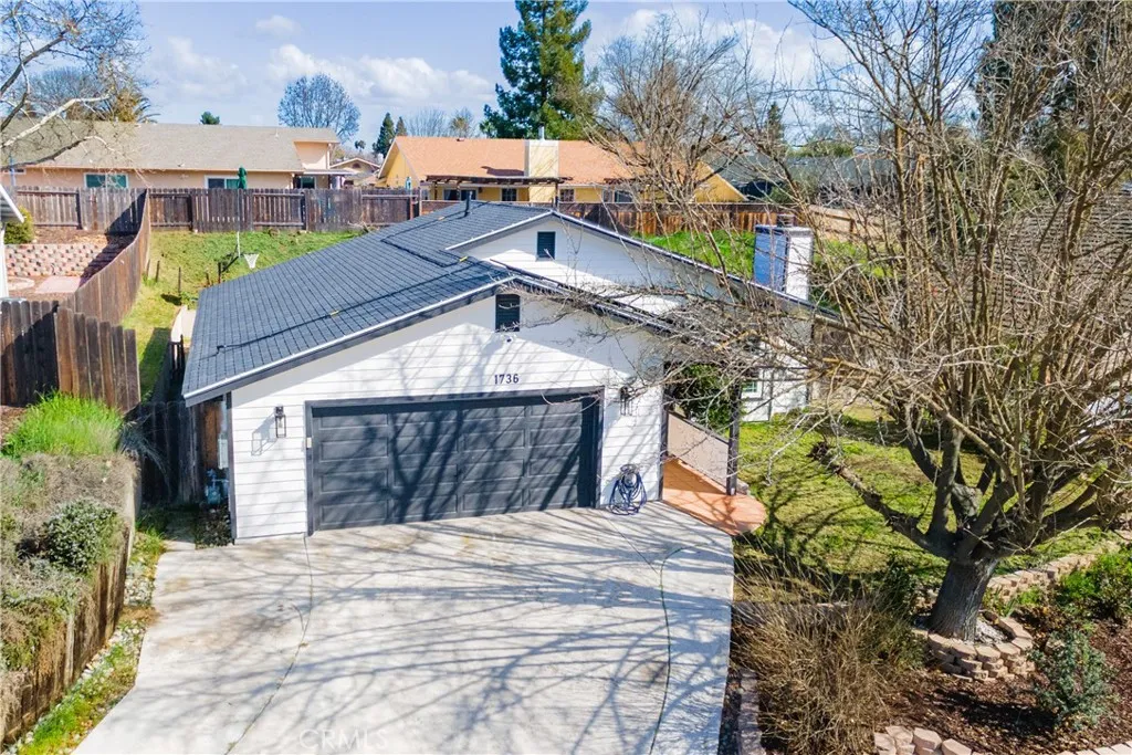 1736 Wade, Paso Robles, California 93446 home-pic-2