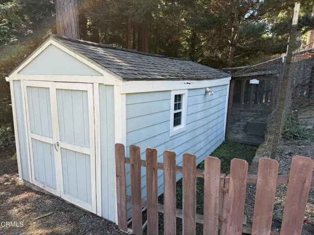 20241015_204804218_iOS