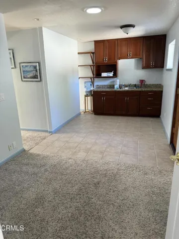 20241015_210356990_iOS