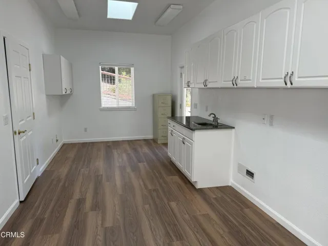 20241015_210955386_iOS