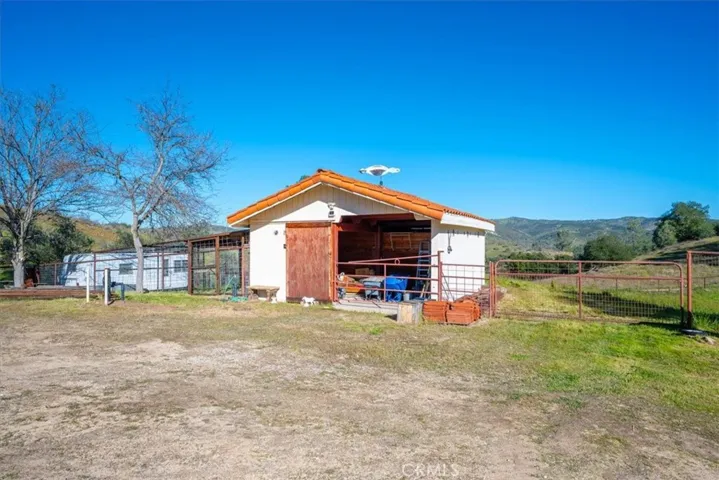 Barn
