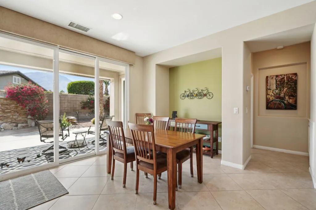 60519 Lace Leaf Court, La Quinta, California 92253 home-pic-15
